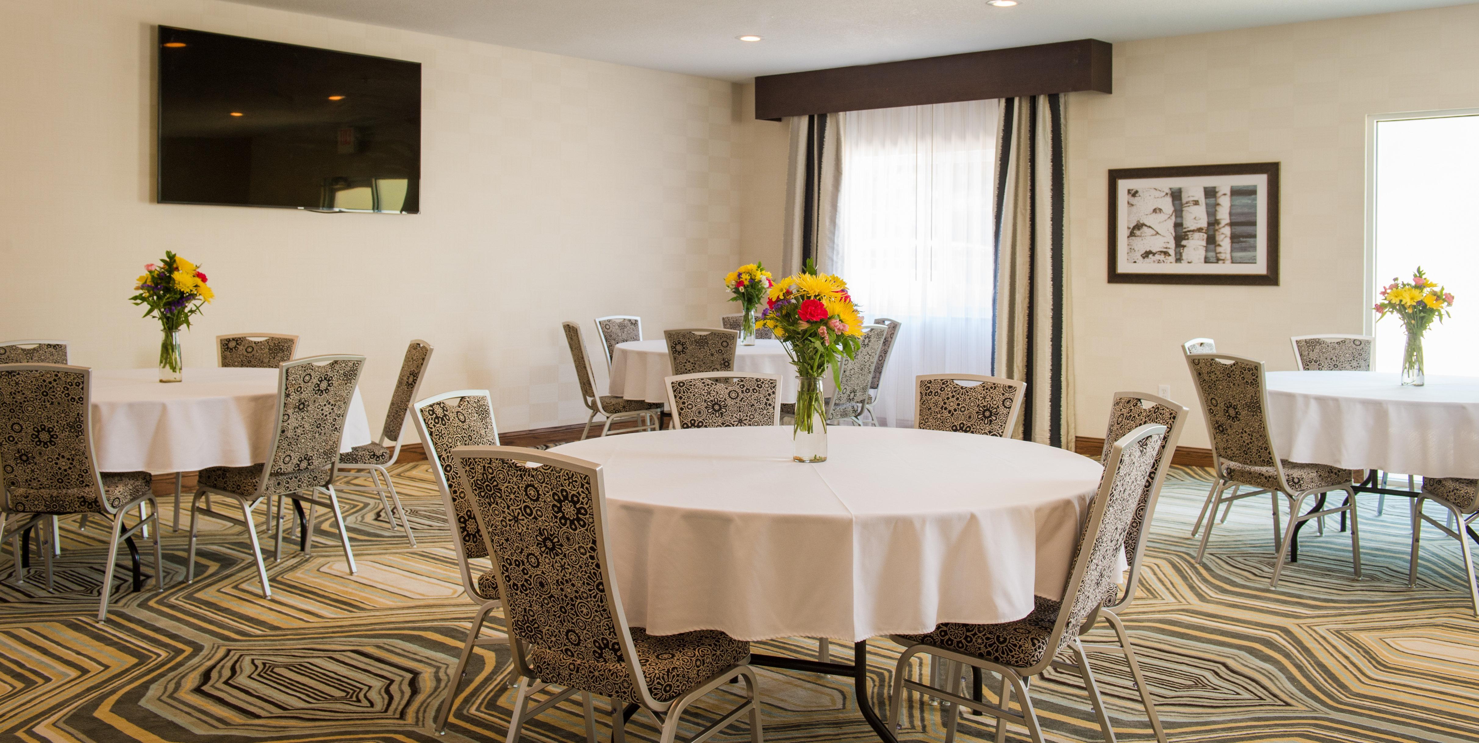 Holiday Inn Express Le Claire Riverfront-Davenport By Ihg Exterior photo